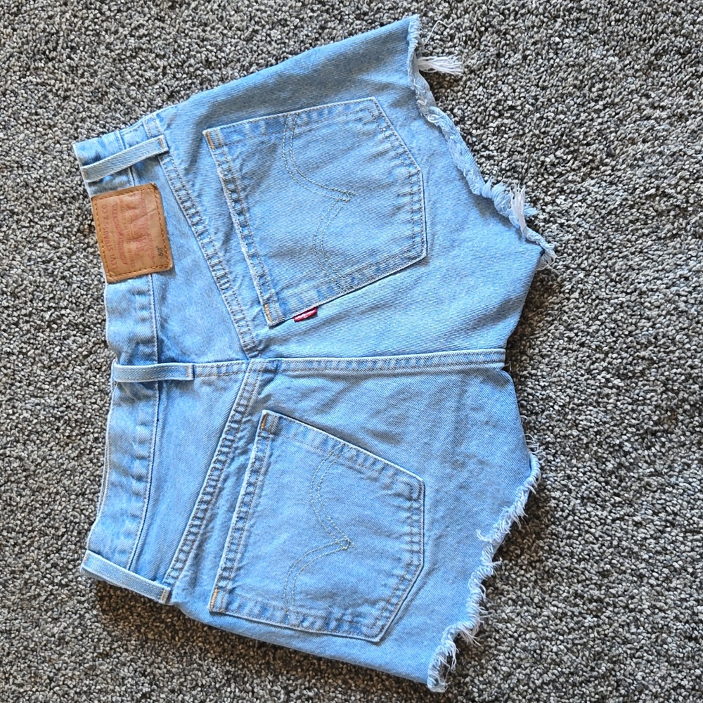 Levi Shorts